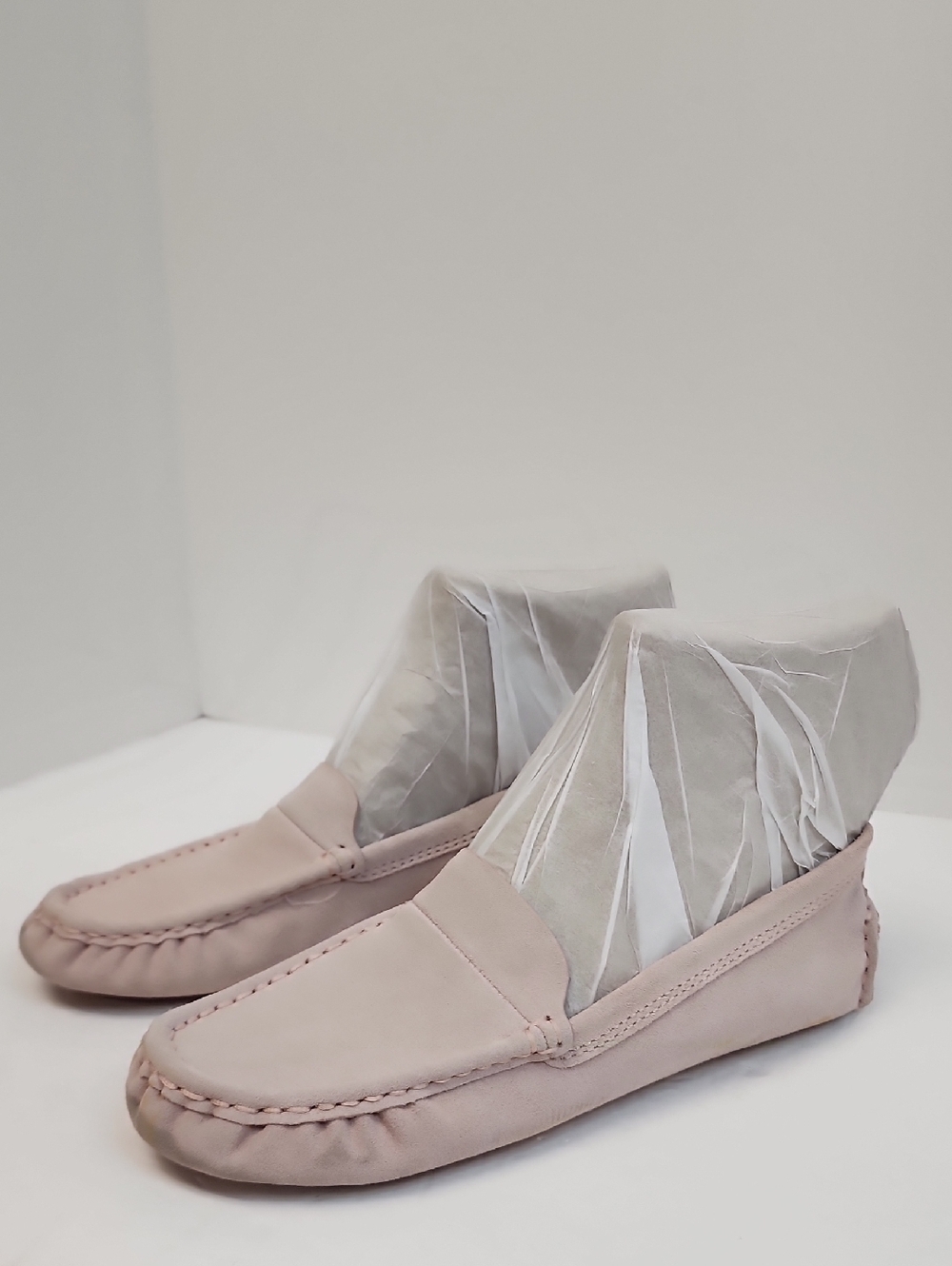 Kenneth Cole Gentle Souls Light Pink Suede Loafers Size 8.5